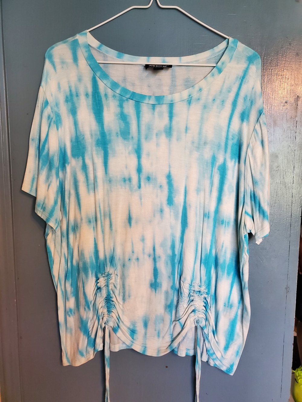 Relaxed Tie-Detail Women's Top in Blue Tie-Dye